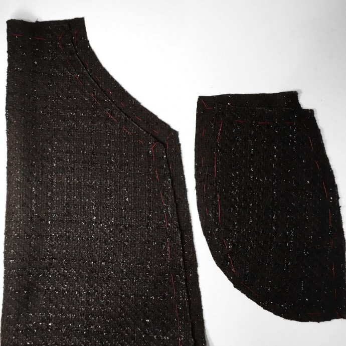 Как выполнить карман с подкройным бочком