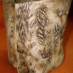 Ваза из гипса