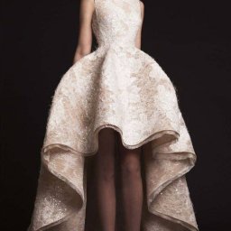 ​Моделирование изумительного платья с оригинальной юбкой