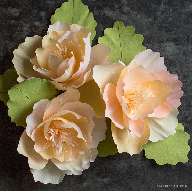 Шедевральные цветы из бумаги