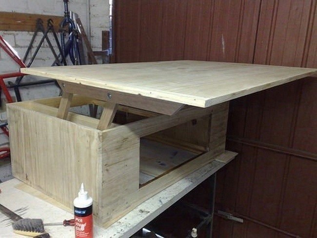 Журнальный столик с выдвижной столешницей своими руками