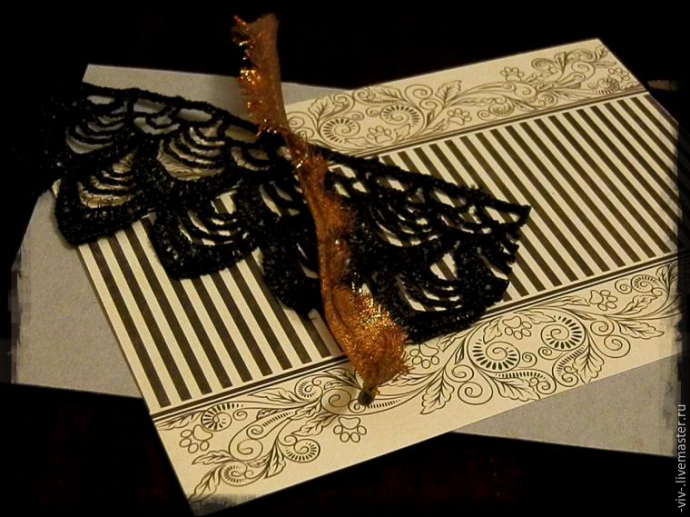 Закрепление кружева в работе в технике скапбукинг