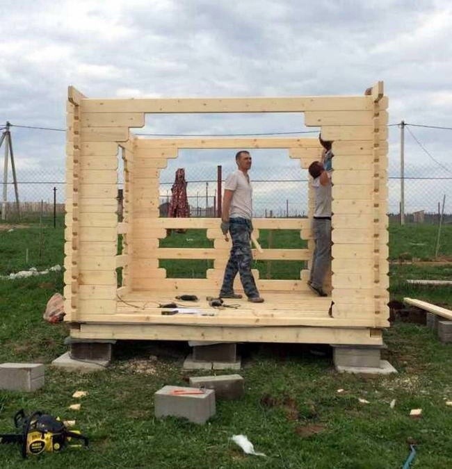 Строительство деревянной беседки