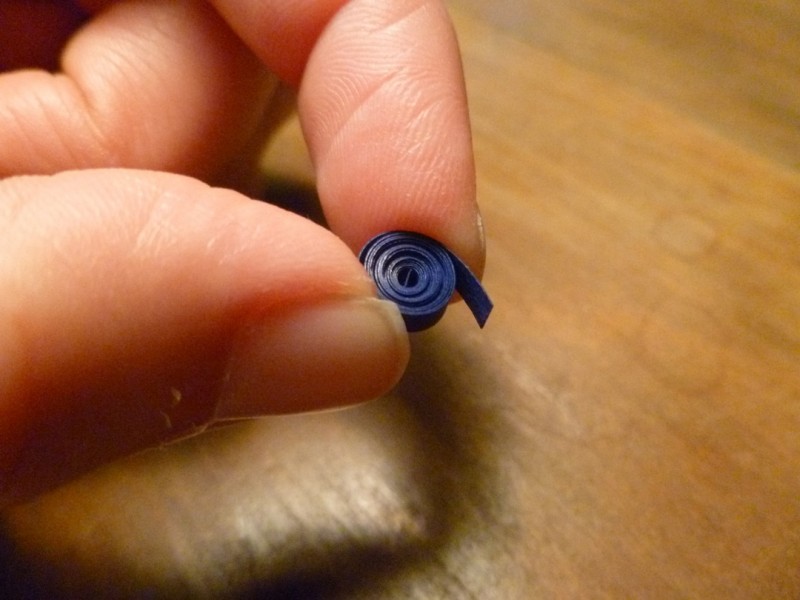 Снежинка в технике квиллинг