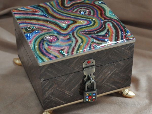 Декорирование шкатулки в стиле китч