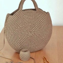 ​Простая лаконичная сумка