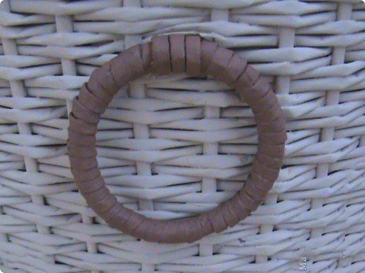 Пуфик из пластиковых бутылок