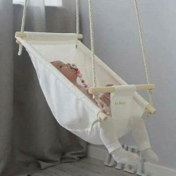 ​Качели для младенца