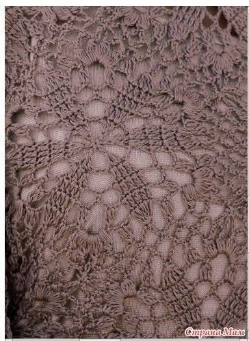 ​Платье из мотивов, которое связано одним узором