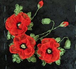 ​Вышивка лентами маков