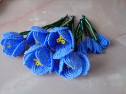 Цветочки из бисера