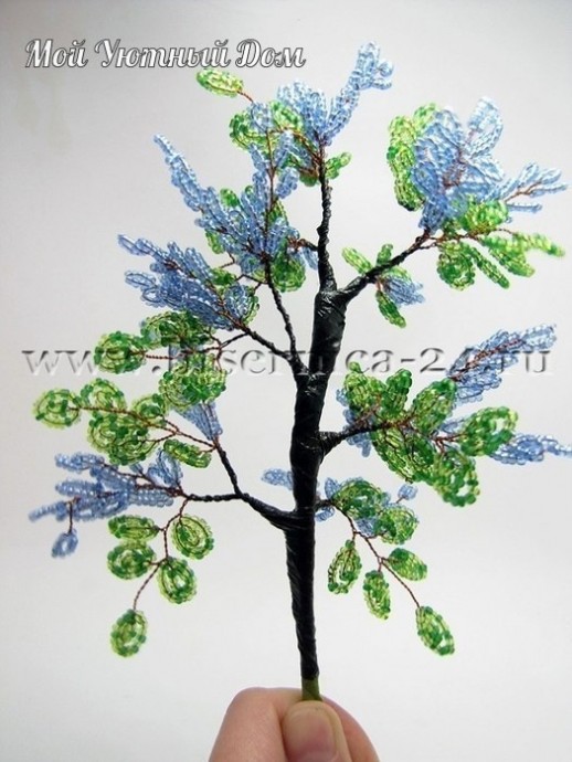 Сирень из бисера