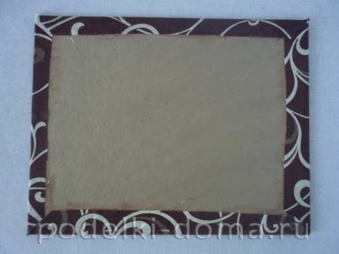 ​Мягкая рамка из картона