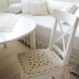 ​Вязаная сидушка на стул