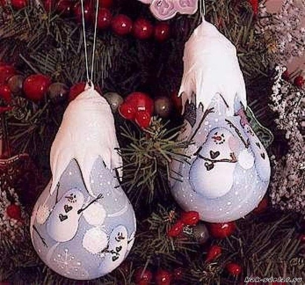 Ёлочные игрушки из лампочек