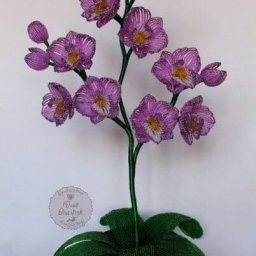 Орхидея из бисера