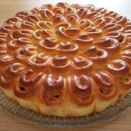 ​Пирог в виде хризантемы: мастер-класс