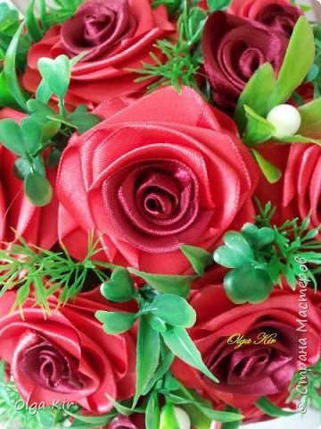 ​Роза из атласных лент