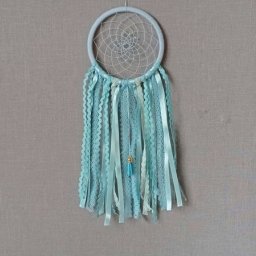 Ловец снов с лентами и кружевами