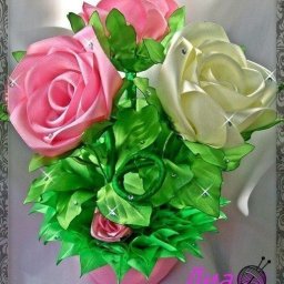 Розы из ленты