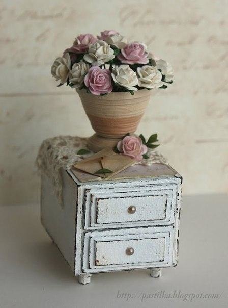 Маленький шебби-комодик из спичечных коробков
