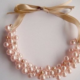 ​Ожерелье из искусственных жемчужин разного размера