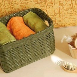 Плетем корзинку из газетных трубочек