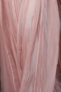 Создание ложных складок с помощью косых беек