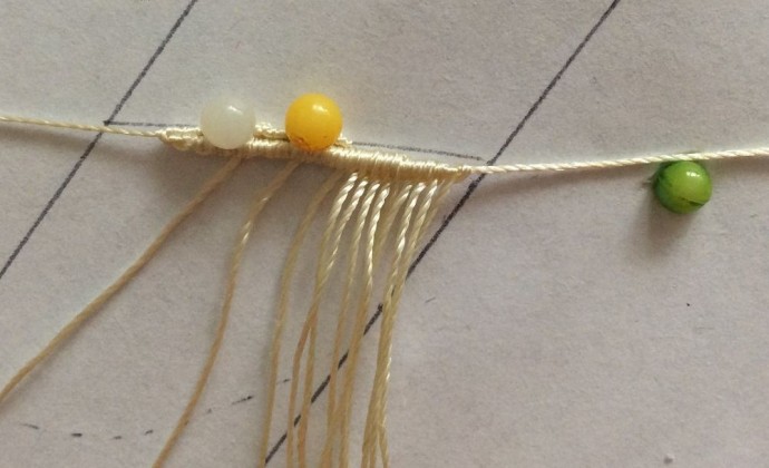 Плетеные серьги "Васильки" Плетеные серьги "Васильки"