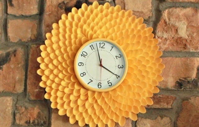 ​Поделки из ложек для дачи