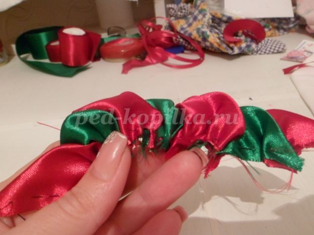 Пионы из атласных лент: часть 2 Пионы из атласных лент: часть 2