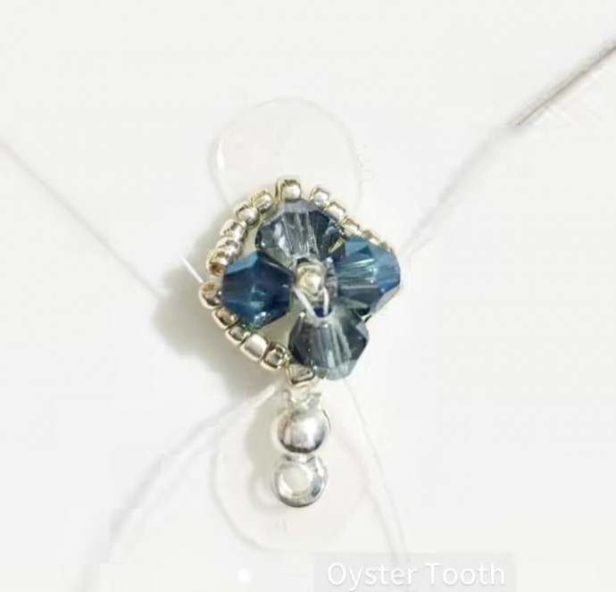 ​Серо-синий браслет из бисера и биконуса