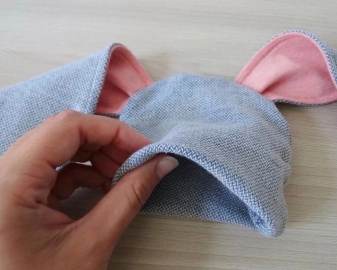 Шапка детская с ушками зайки Шапка детская с ушками зайки