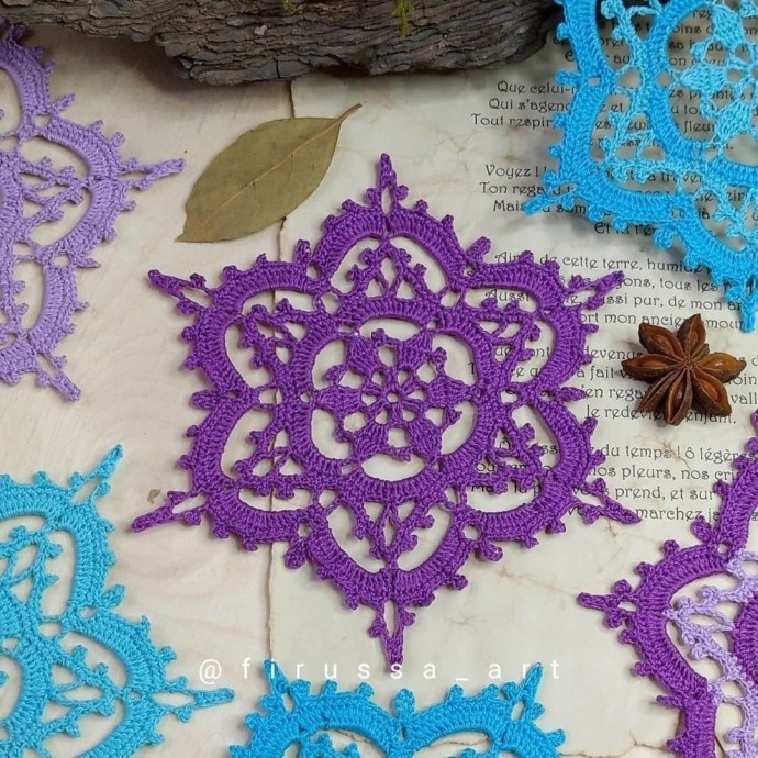 Снежинка крючком