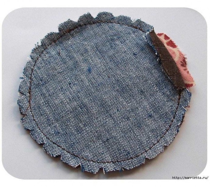 ​Игольница на руку