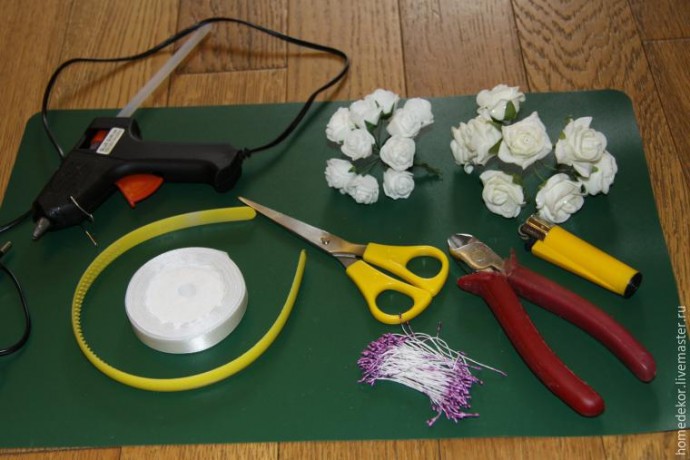 Декорируем ободок для волос "Нежная роза"