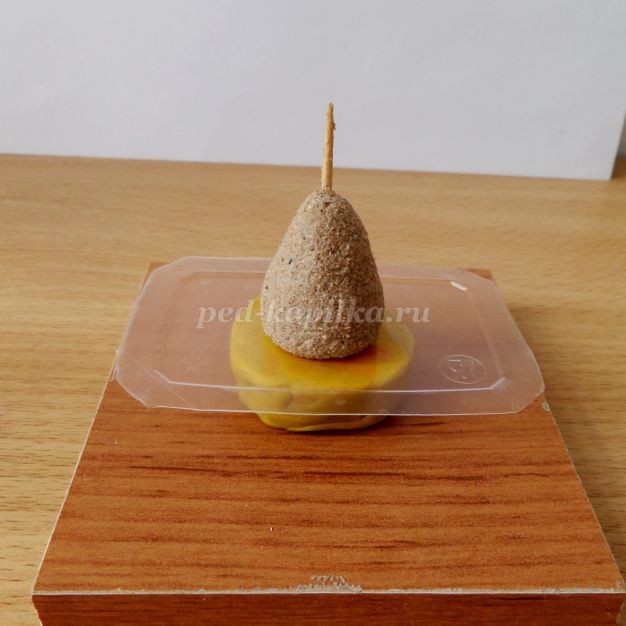 Ёлочная игрушка "Девочка якутка из опилок": часть 1