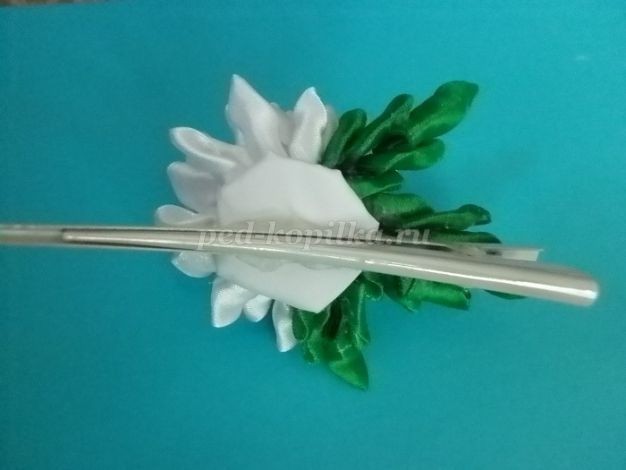 Заколка "Астра" из атласных лент: мастер-класс, часть 2