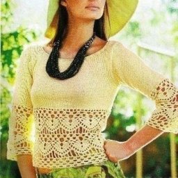 Кофточка с ажурными полосами