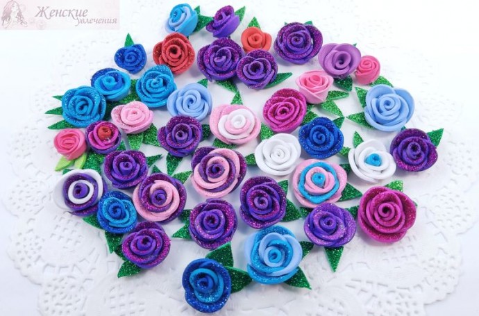 Очаровательные маленькие розочки из обрезков фоамирана для декора и аксессуаров Очаровательные маленькие розочки из обрезков фоамирана для декора и аксессуаров