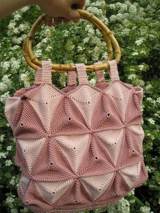 Очень интересные выпуклые мотивы Очень интересные выпуклые мотивы