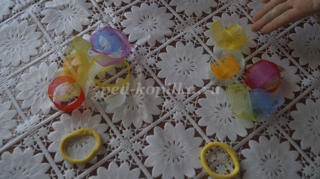 ​Резинка для волос из капроновых лент