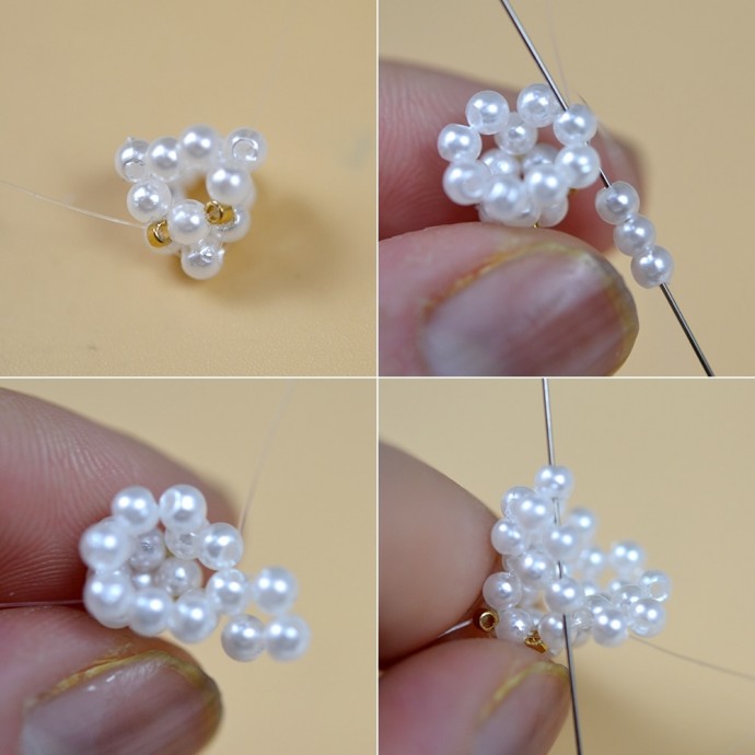 Брелок в виде ягодки