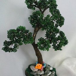 Бонсай из бисера и рубки