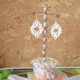 ​Делаем демонстрационное оборудование для красивого хранения и съёмки украшений: часть 1