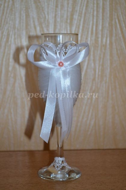 ​Украшение бутылок шампанского на свадьбу: мастер-класс, часть 4