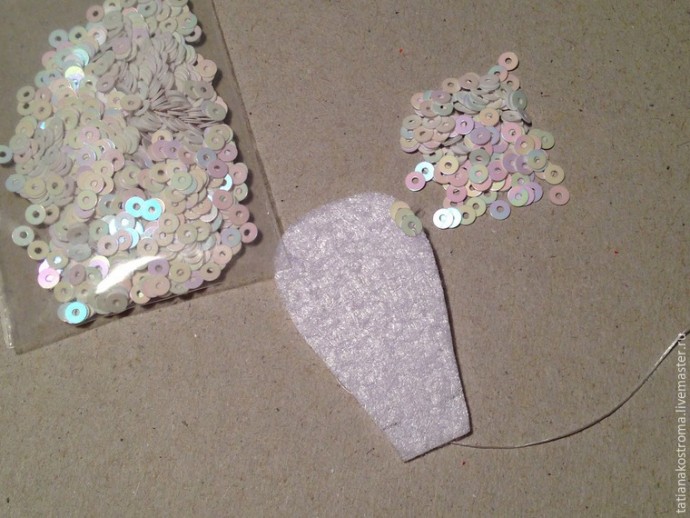 Создаем универсальное праздничное украшение: часть 1