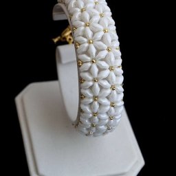 Браслет из бисера твин