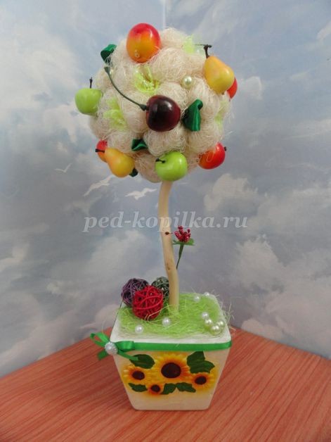 ​Фруктовый топиарий из сизаля: часть 2