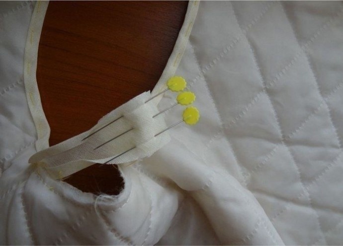 ​Обработка косой бейкой в кольцо